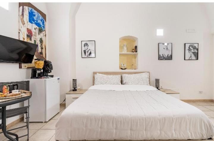 B&B Martini Home 11 Altamura Bagian luar foto
