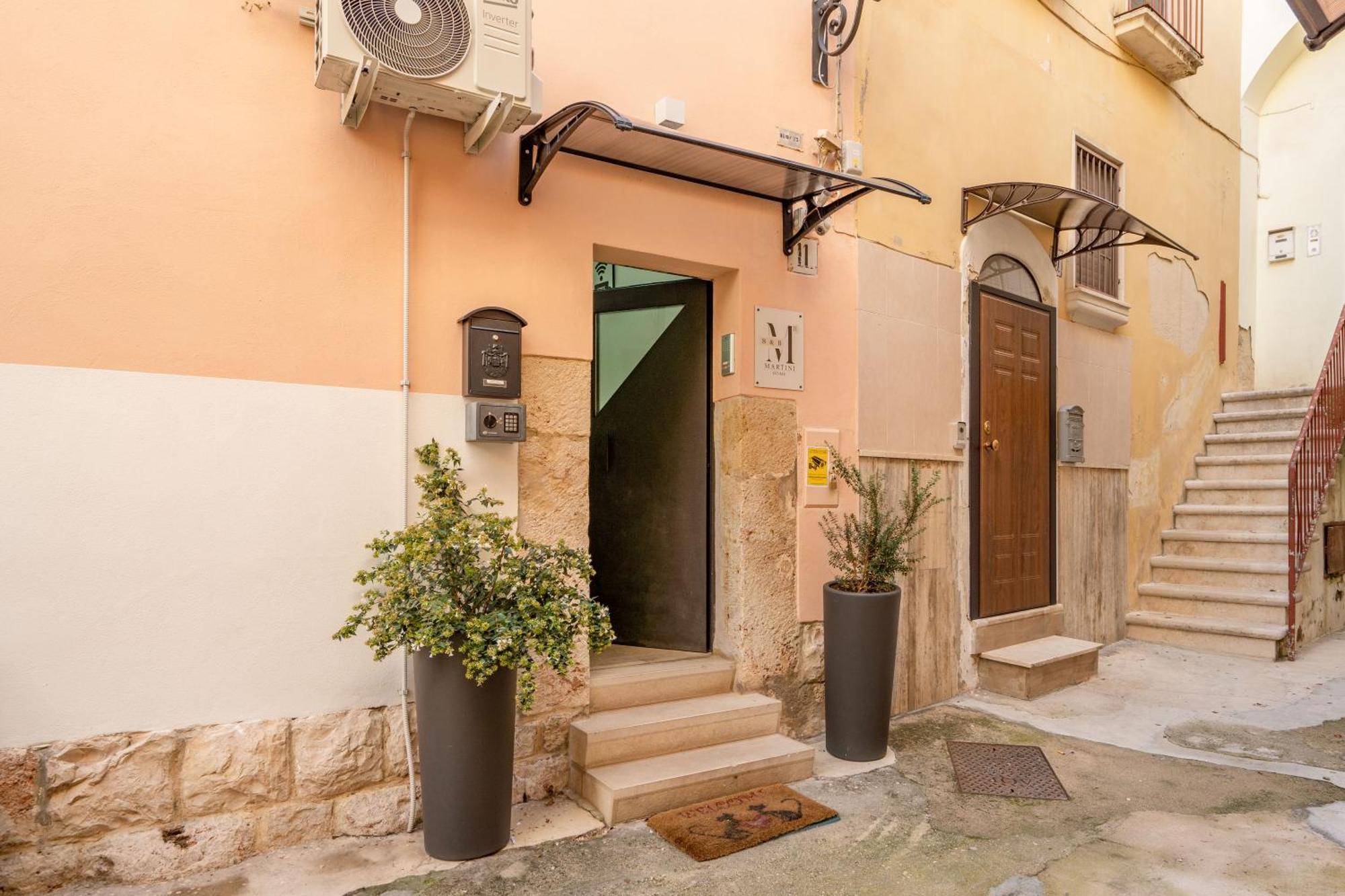 B&B Martini Home 11 Altamura Bagian luar foto